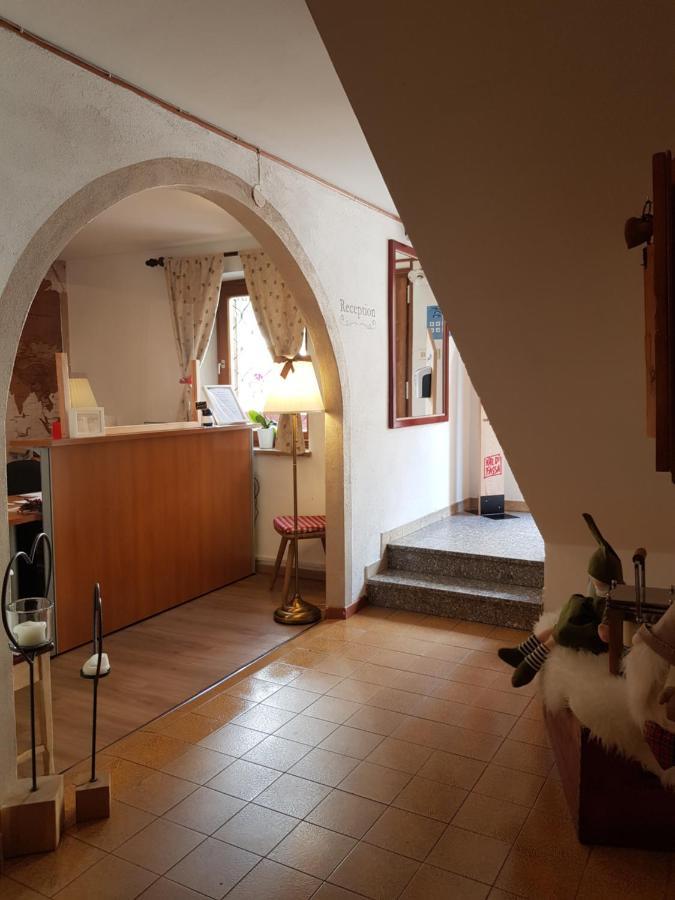 Bed and Breakfast Garni Monika Канацеи Экстерьер фото